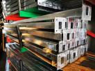 Stalp zincat cu talpa 60 x 40 x 1.5 mm - H 2000 mm 2